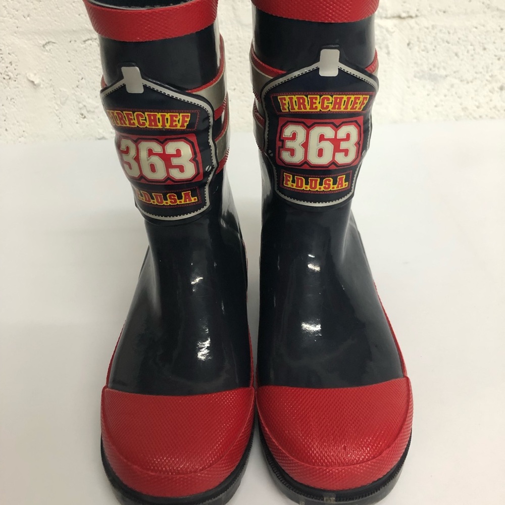 Rain boots fireman’s kid